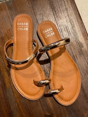Chase and Chloe Open Toe Sandal Tan size 6.5-7